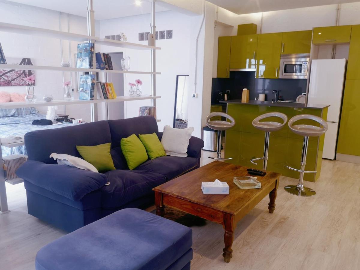 Apartamento Rosa Puerta Del Sol Apartman Madrid Kültér fotó
